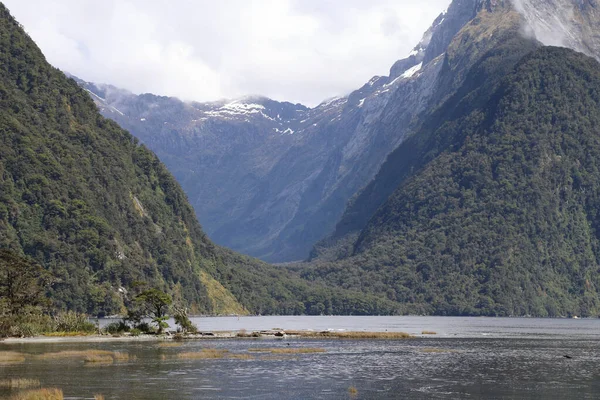 Milford Ses Milford Ses — Stok fotoğraf