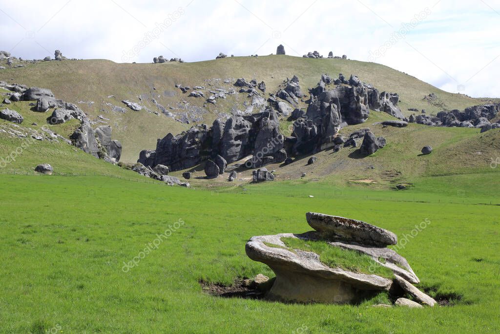 Neuseeland - Castle Hill Rocks / New Zealand Castle Hill Rocks /