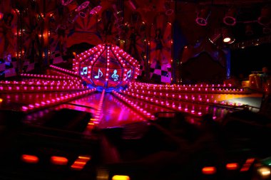 Muenchen - Karussell / Münih - Atlıkarınca 