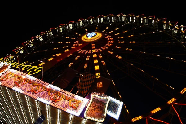 Muenchen Riesenrad Munich Ferris Wheel — стокове фото