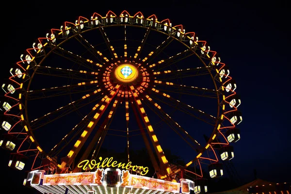 Muenchen Riesenrad Munich Rueda Fortuna — Foto de Stock