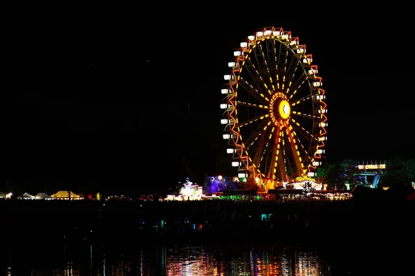 Muenchen Riesenrad Munich Ferris Wheel — стокове фото