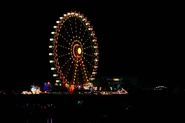 Muenchen Riesenrad Monachium Diabelski Młyn — Zdjęcie stockowe