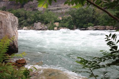 Niagara Nehri - Stromschnellen / Niagara Nehri - Beyaz Su