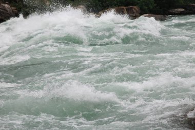 Niagara Nehri - Stromschnellen / Niagara Nehri - Beyaz Su