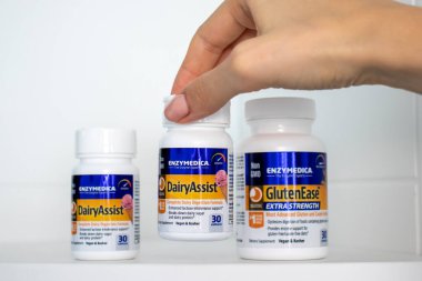 IRPEN, UKRAINE, 12 HAZİRAN 20222, Enzymedica 'nın Mandıra Asistanı, Illustrative Editotial