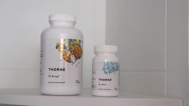 Irpen Ukraine July 20222 Bottles Supplements Thorne Supplements Shelf Illustrative — Wideo stockowe