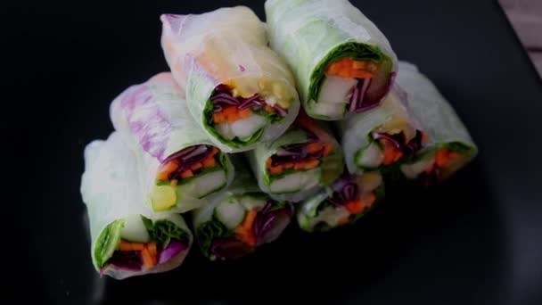 Vegan Vegetable Spring Rolls Rice Paper Macro Photo Selective Focus — Vídeo de Stock