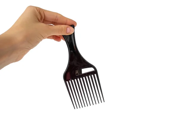 Afro Hair Pick Afropick Чорне Волосся Розчісувати Жіночій Руці Ізольованому — стокове фото