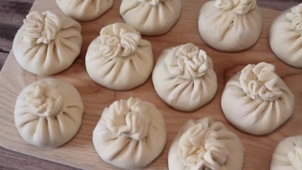 Dumplings Crudos Congelados Khinkali Con Carne Res Cordero Conjunto Khinkali — Vídeos de Stock