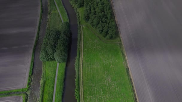 Campo Holandês Com Rio Terras Agrícolas Bosques Natureza Drone Cima — Vídeo de Stock
