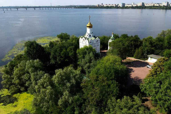 Beautiful View Drone River White Christian Church Island Ukrainian City — Stockfoto