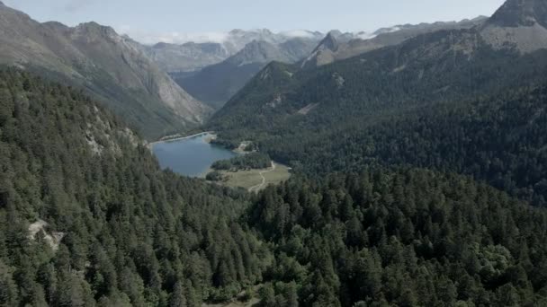 Hermoso Avión Tripulado Aéreo Disparó Sobre Cordillera Los Pirineos Francia — Vídeos de Stock