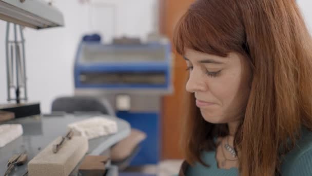 Close Portrait Woman Jeweler Working Blowtorch Horizontal Video — Stok video