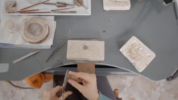 Crop View Jeweler Working Her Table Shop Topdown Horizontal Video — Stockvideo