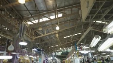 Passing Through The Commercial Flower Stands Within Pak Khlong Talat Market In Bangkok, Thailand In The Middle Of An Epidemic. Forward-Reveal Shot - 4K Horizontal video