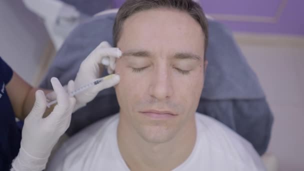 Caucasian Man Getting Collagen Injections Eyes Remove Expression Lines Horizontal — 비디오