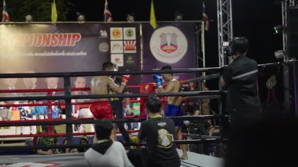 Combattants Intérieur Anneau Boxe Pendant Compétition Muay Thai Buakaw Village — Video