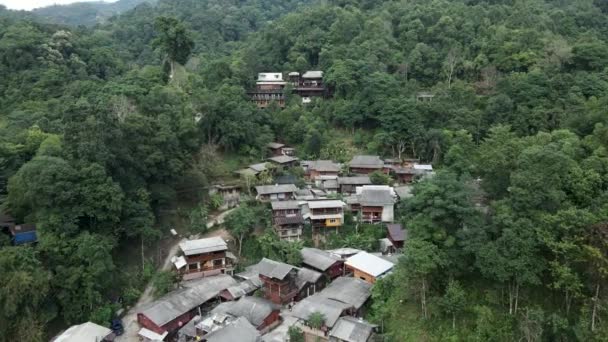 Veduta Aerea Del Villaggio Montagna Mae Kampong Nella Provincia Chiang — Video Stock