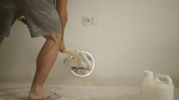 Homme Amateur Travaillant Sur Rénovation Maison Concept Bricolage Vidéo Horizontale — Video
