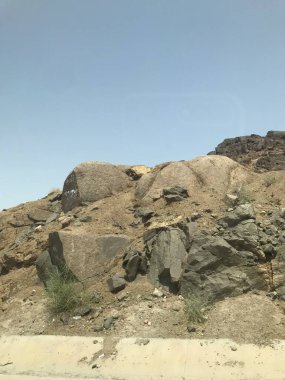 Güzel deniz manzarası ve kumsal.