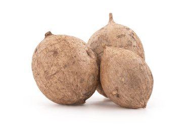 Pueraria mirifica veya beyaz kwao krua arka planda kırpma yolu ile izole edilmiş meyveler.