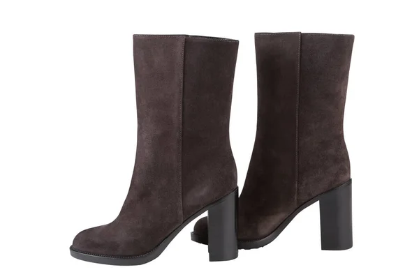 Bottes Talons Hauts Pour Femmes Daim Marron Sur Fond Blanc — Photo