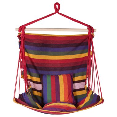 Kırmızı ve sarı çizgili kumaş hamak sandalyesi, beyaz arka planda, ön konumda, izole