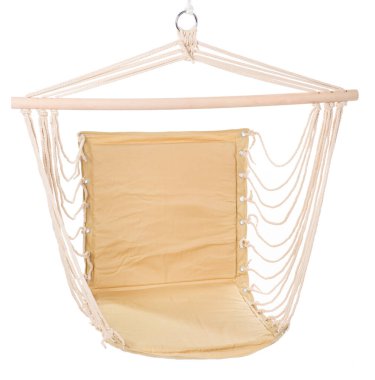 Çamaşır ipinde asılı bej salıncak, beyaz arka planda izole