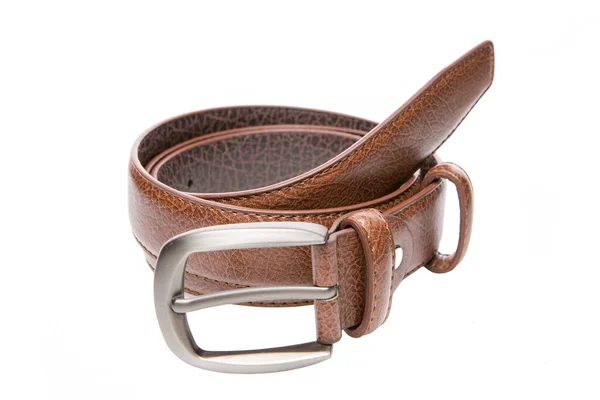 Cinturón Marrón Masculino Con Hebilla Metal Cinturón Doblado Sobre Fondo —  Fotos de Stock