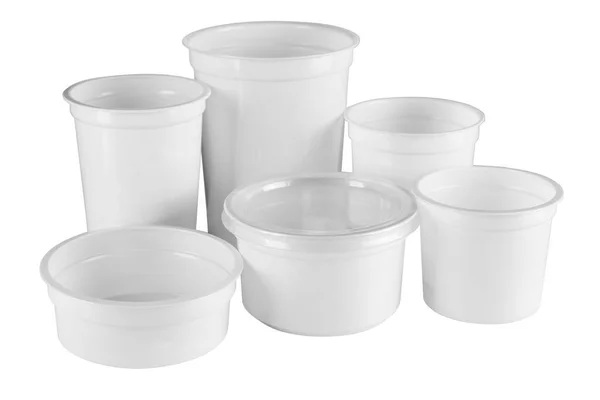 乳制品或其他食品用的一套白色塑料容器 背景为白色 — 图库照片
