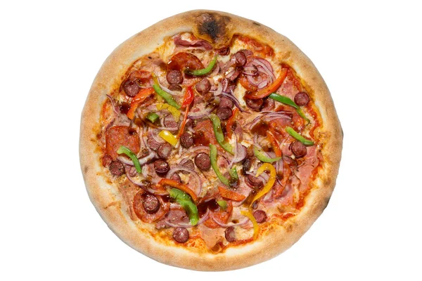 Beyaz arka planda boncuklu İtalyan pizzası, üst manzara.