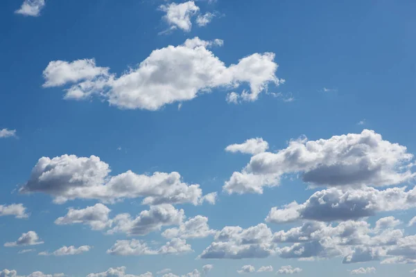 Banyak Awan Kecil Langit Biru Awan Cumulus Lanskap — Stok Foto