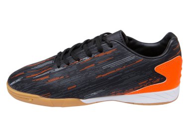 Futbol oynamak için ayakkabılar, lastik tabanlı, beyaz arka planda, izole