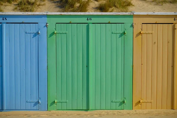 Kuzey Denizi 'ndeki küçük sahil kulübeleri