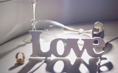 amor - letras love copas y anillos