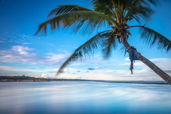 Lange Blootstelling Idyllisch Porto Seguro Strand Bij Dageraad Met Palmbomen — Stockfoto