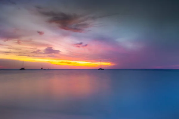 Ships Peaceful Dramatic Sunset Caribbean Sea Aruba Dutch Antilles — ストック写真