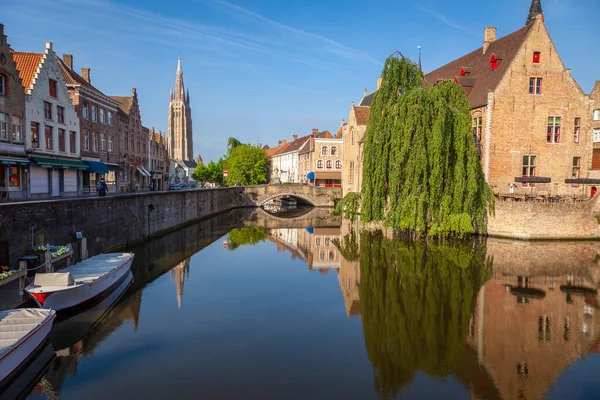 Rozenhoedkaai Canal Sunrise Reflection Church Our Lady Bruges Belgium — стокове фото