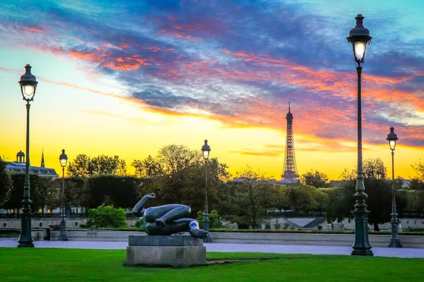 Eiffel Tower View Tuileries Gardens Dramatic Sunset Paris France — стокове фото