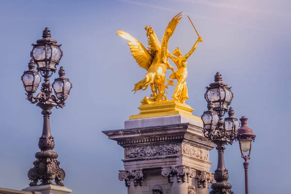 Line Street Lights Statues Pont Alexandre Iii Paris France — Foto de Stock
