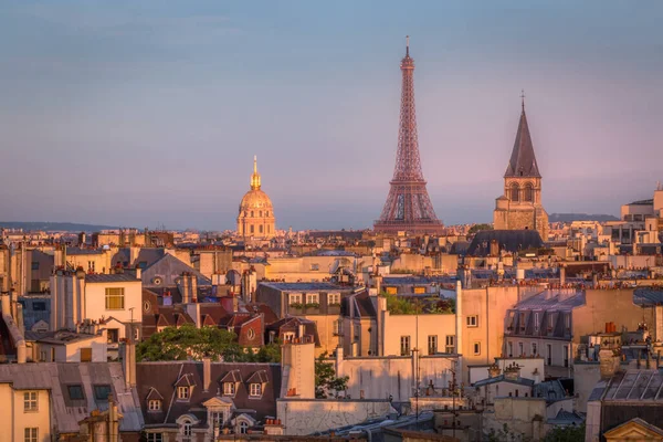 Eiffel Tower Parisian Roofs Golden Sunrise Paris France — Stockfoto