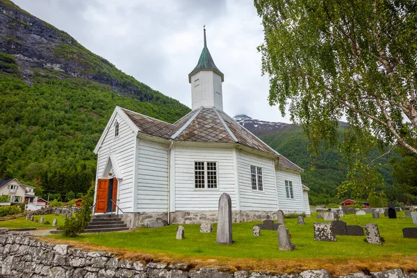 Bakka Wooden Catholic Church Tombstones Aurland Norway Scandinavia — Foto de Stock
