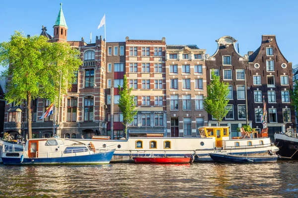 Amsterdam Canal Houseboats Dutch Architecture Sunrise Netherlands — Stock Photo, Image