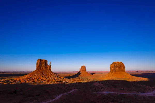 Mittens Tři Buttes Monument Valley Při Východu Slunce Arizona Utah — Stock fotografie