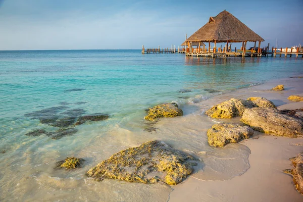 Cancun Idyllic Caribbean Beach Gazebo Rustic Palapa Riviera Maya Mexico —  Fotos de Stock