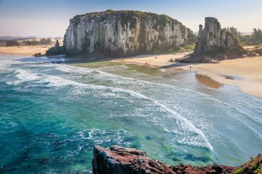 Torres şehrindeki Guarita Plajı, Rio Grande do Sul Eyaleti, Güney Brezilya, Güney Amerika