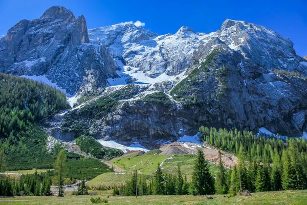 Verschneite Marmolada Den Dolomiten Norditalien — Stockfoto