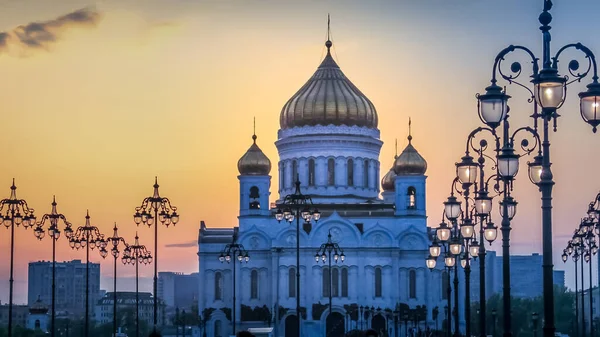Christ Savior Orthodox Cathedral Street Lights Sunrise Moscow Russia — Stock Photo, Image