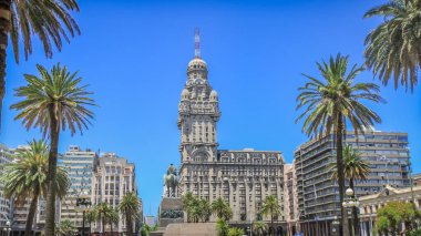 Plaza Independencia, Bağımsızlık Meydanı, Montevideo, güneşli bir günde, Uruguay Güney Amerika